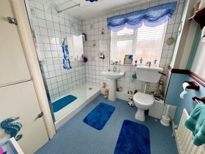 Photo 6- click for photo gallery